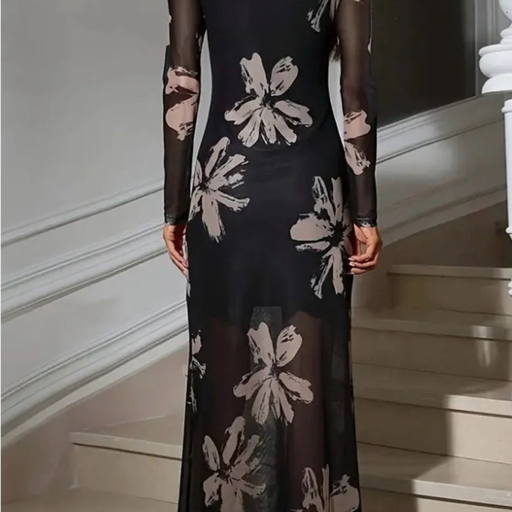 Rihoas Sheer Black Floral Maxi Dress - Picture 4 of 4